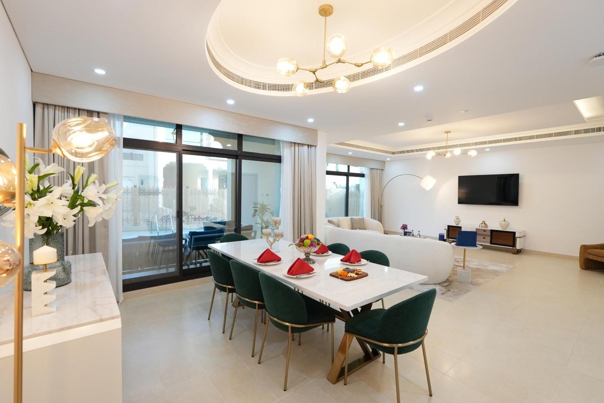 Roda Beach Resort Dubai Bagian luar foto